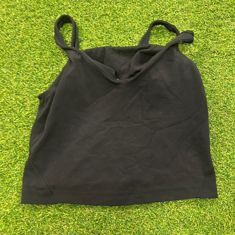 Lululemon Black Cropped Tank Top with Built-in Shelf Bra Size M